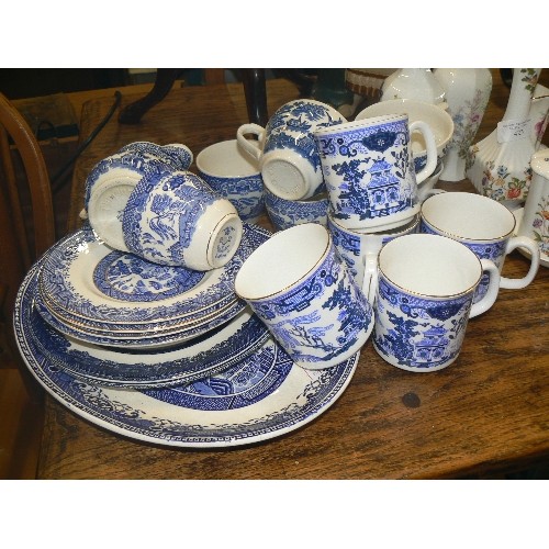 414 - 'WILLOW PATTERN' COLLECTION.