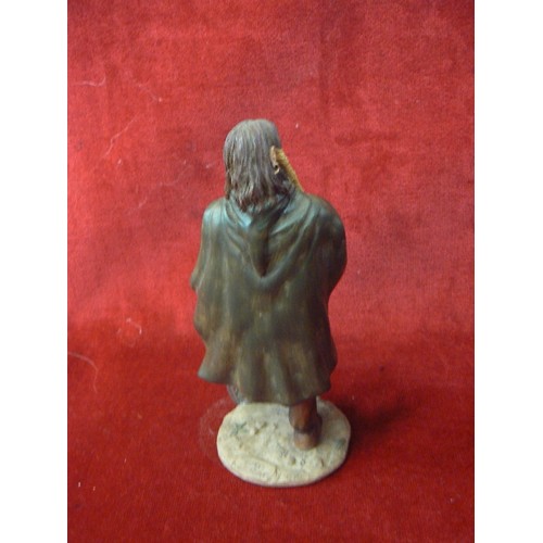 63 - LORD OF THE RINGS 'GIMLI' FIGURE. BY DANBURY MINT.  1 OF THE 9 FIGURINES IN THE LORD OF THE RINGS CO... 