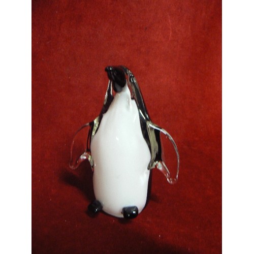 3 - A GLASS HAND DRAWN KING PENGUIN BY WEDGWOOD GLASS