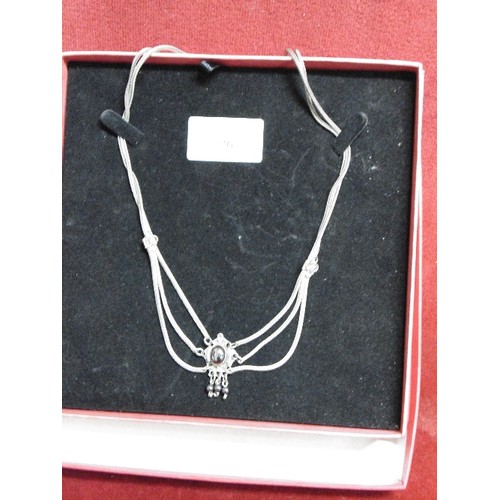 26 - A VINTAGE BEAUTIFUL SILVER NECKLACE VERY CLASSIC IN STYLE 900 SILVER CONTINENTAL POSS RUSSIAN