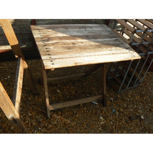 468 - GARDEN TABLE AND 2 WINE RACKS