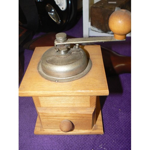 84D - TRADITIONAL COFFEE GRINDER.