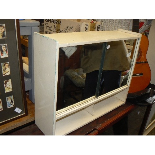 299 - TRADITIONAL BATHROOM WALL CABINET WITH SLIDING MIRRORED DOORS. SHELF UNDER