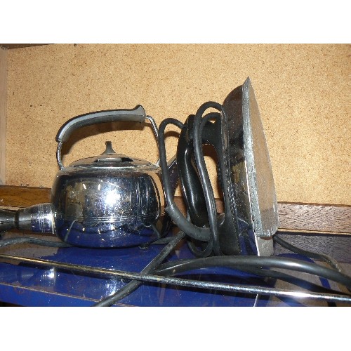 414 - CHROME SWAN RETRO KETTLE AND CHROME MORPHY RICHARDS RETRO IRON