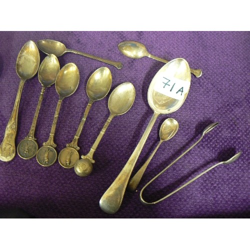 53 - COLLECTION OF VINTAGE TEASPOONS. SILVER-PLATED.