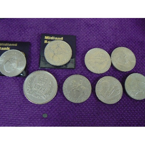 98 - 8 X LARGE COMMEMORATIVE COINS, INC QUEEN MOTHER 1980, A 1965 QUEEN ELIZABETH COIN WITH CHURCHILL ON ... 