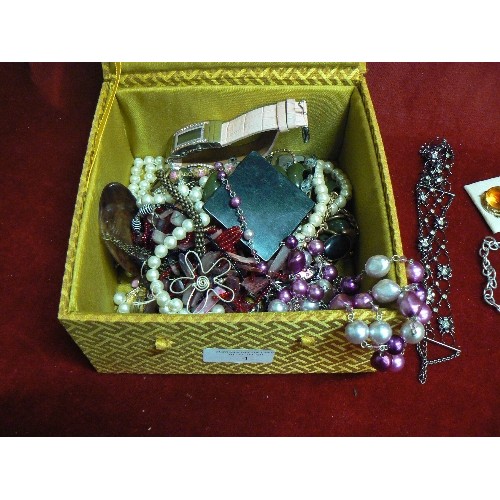 4 - A JEWELLERY BOX FULL OF COSTUME JEWELLERY