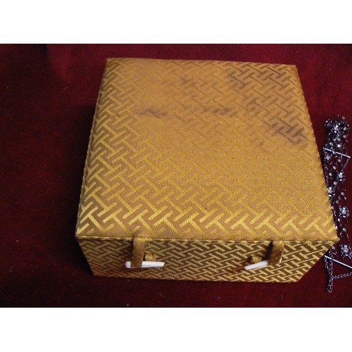 4 - A JEWELLERY BOX FULL OF COSTUME JEWELLERY
