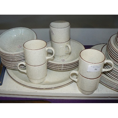 88 - POOLE POTTERY 'PARKSTONE' DINNER & TEA SERVICE. SIMPLE FLECK DESIGN. DISHWASHER & OVEN PROOF.