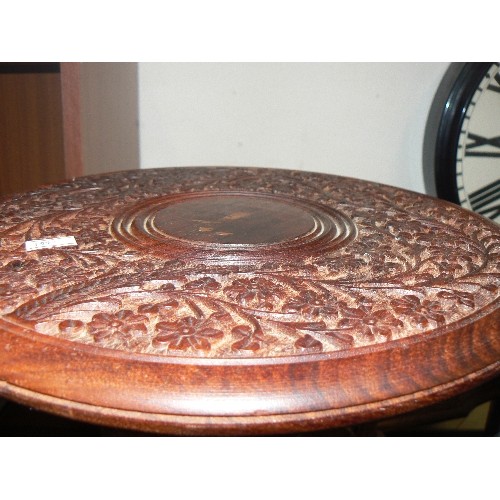 148 - TINY MOROCCAN CARVED TABLE. FOLDING.