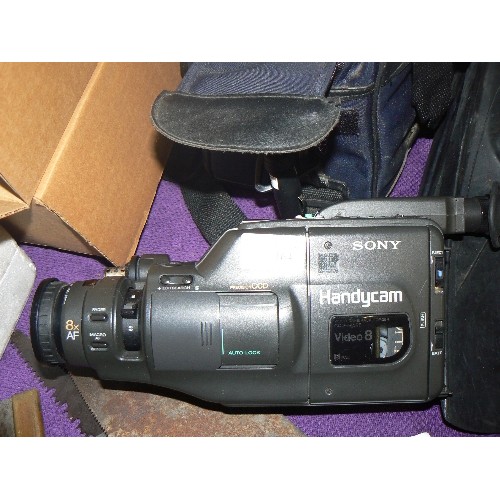 164 - SONY HANDYCAM VIDEO 8 CAMERA RECORDER. WITH CARRY BAG