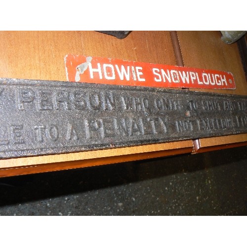 248 - HEAVY CAST IRON RAILWAY SIGN, NOTIFYING PASSENGERS OF FORTY SHILLINGS FINE FOR OMITTING TO SHUT THE ... 