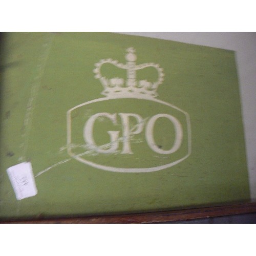 452 - ORIGINAL GPO TRAINING BOARD DEPICTING DOMESTIC TELEPHONE EXTENSION LAYOUT, ON REVERSE IS A USABLE PE... 