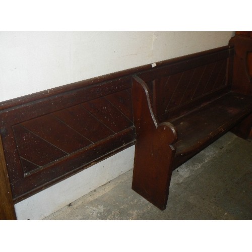 451 - OLD CHURCH PEW