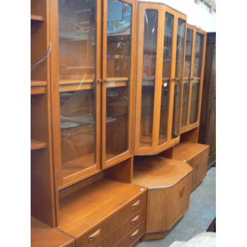 447 - G-PLAN TEAK 6 UNIT AND CORNER SECTION TO MAKE COMPLETE UNIT - VERY NICE, WITH LIGHTS