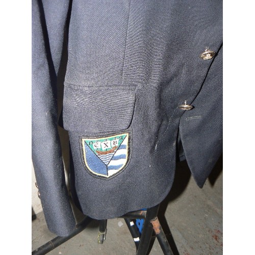 410B - ADAMS BOWLING ENGLISH BOWLING FEDERATION BLAZER WITH BADGES, MEDIUM APPROX 44