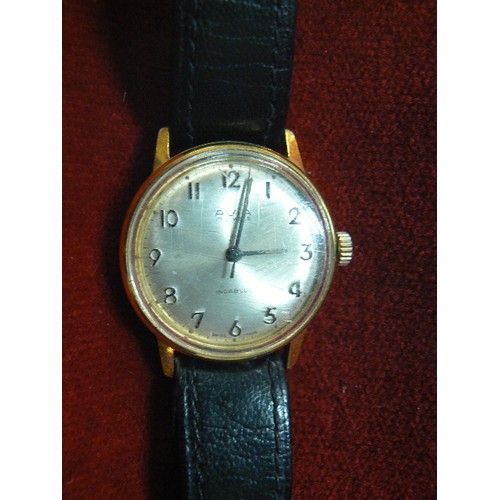 15 - AVIA MECHANICAL WATCH WORKING NICE VINTAGE WATCH