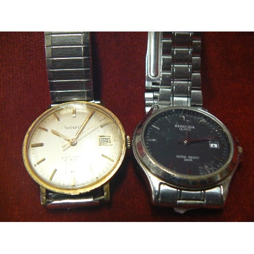 57A - 2 GENTS WATCHES A SEKONDA WITH DATE AND A VINTAGE ACCURIST WITH DATE