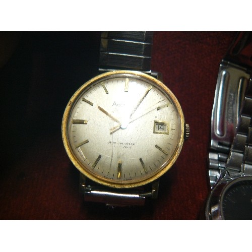 57A - 2 GENTS WATCHES A SEKONDA WITH DATE AND A VINTAGE ACCURIST WITH DATE