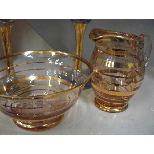 66 - 4 GOLD LUSTRE GLASS ITEMS