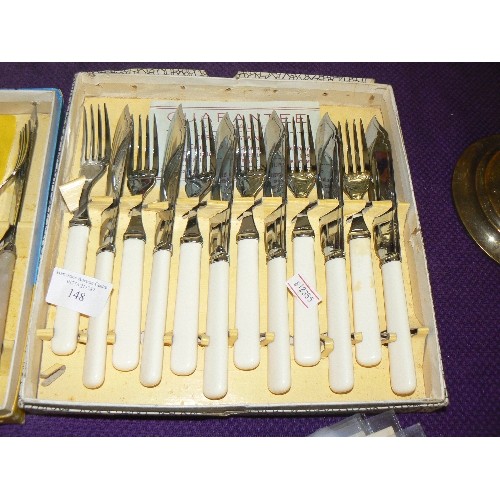 148 - BOXED FISH CUTLERY SETS X 2