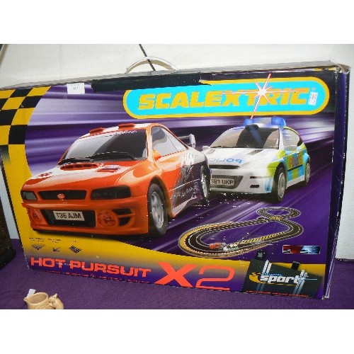 142 - SCALEXTRIC HOT PURSUIT X2 IN BOX