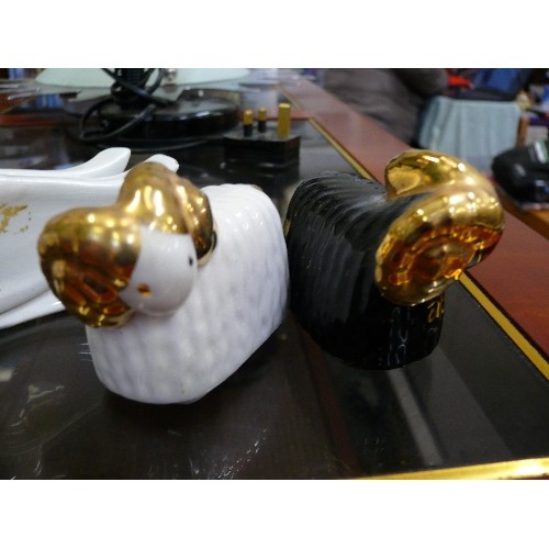 257 - COLLECTION OF CERAMIC ANIMAL FIGURES