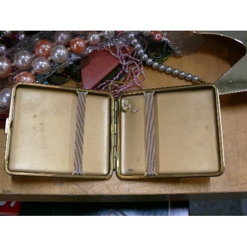 284 - QUANTITY OF COSTUME JEWELLERY PLUS A CIGARETTE CASE