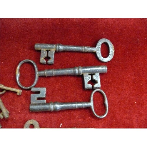 23 - A POT OF LARGE VERY OLD KEYS (I THINK FROM JAILER) PLUS CLOCK KEYS, AND CABINET KEYS