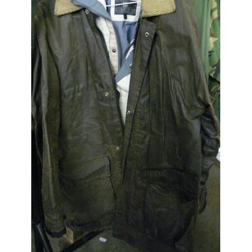 433 - GENTS REGATTA GREEN WAX JACKET WITH REGATTA SOFTSHELL GILET PLUS ANOTHER BROWN WAX JACKET, ALSO WITH... 