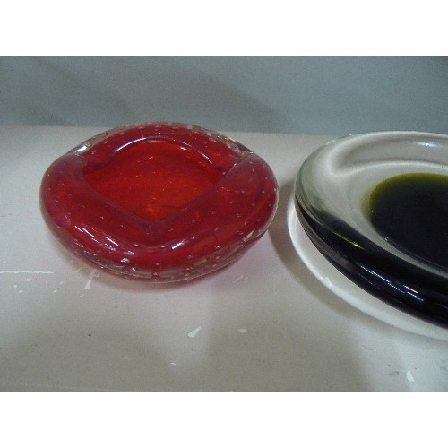 69 - BLUE GLASS BOWL, GREEN GLASS PIN DISH AND RED GLASS ASHTRAY