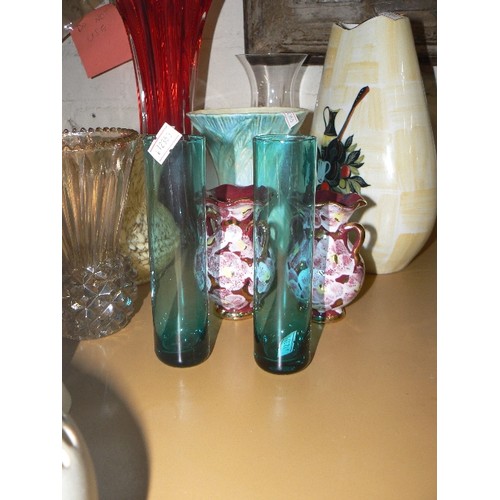 184 - COLLECTION OF GLASS AND CHINA VASES