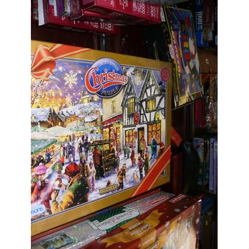 215 - SELECTION OF EIGHTEEN CHRISTMAS THEMED JIGSAW PUZZLES INCLUDING GIBSONS, WADDINGTONS AND RAVENSBURGE... 