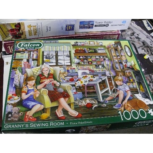 223 - SELECTION OF FOURTEEN JIGSAW PUZZLES INCLUDING WADDINGTONS, GIBSONS AND DOWNTON ABBEY.