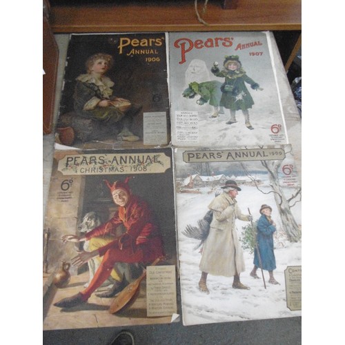 326 - A good collection of original Pears Christmas Annuals for the years 1896, 1897, 1898, 1902, 1906 (Th... 