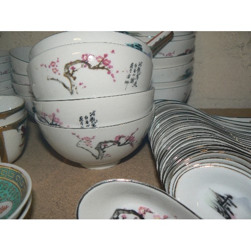 333 - VARIOUS ORIENTAL CHINA INCLUDING A LARGE QUANTITY OF DECORATIVE RICE BOWLS AND SPOONS.