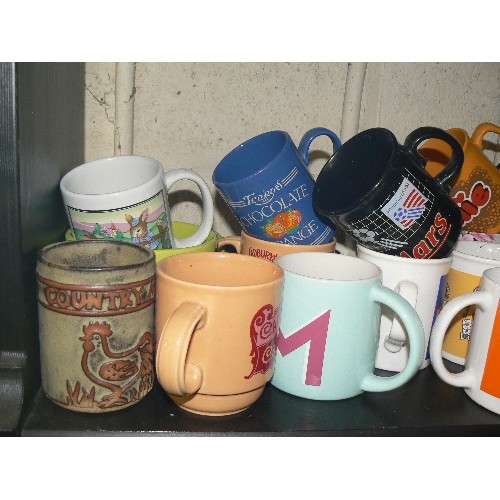 334 - SHELF FULL OF VARIOUS ADVERTISING MUGS.