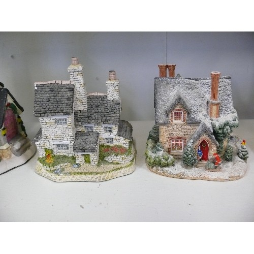 85 - CHRISTMAS LIGHT UP CHURCH ORNAMENT PLUS LILLIPUT LANE 'CHRISTMAS PARTY' AND DAVID WINTER 'STONECUTTE... 