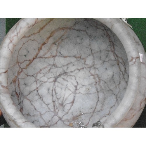 227 - A large Art Deco marbled glass plaffonier ceiling light with glass hanging brackets - dia 42cm