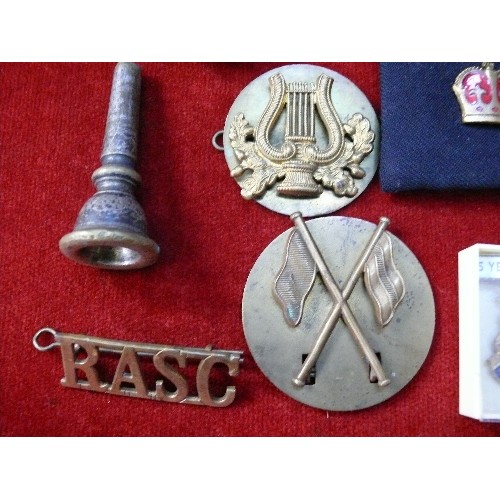 207H - Collection of Military & Services badges and buttons including ; WW1 Bavarian Pickelhaube helmet pla... 