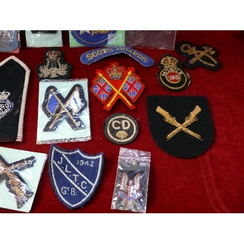 292C - Collection of cloth badges including Musicians & Bandsmen Royal Artillery, Royal Aeronautical Societ... 