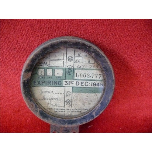 254 - Rare 1945 Road Tax disc for a Bedford Goods Vehicle (Lorry or truck) in original metal mount - the g... 