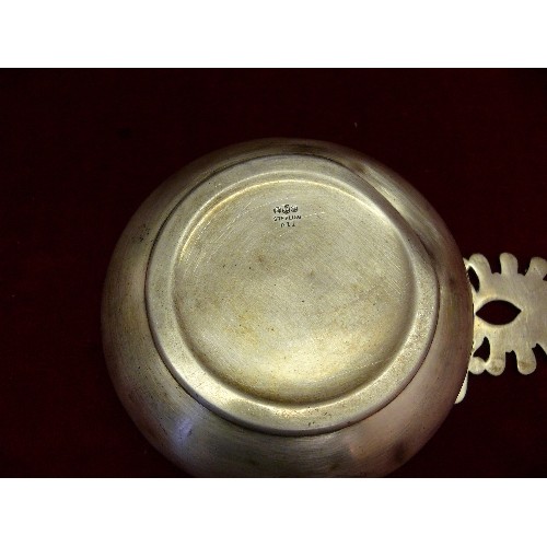 33 - AN EARLY 20TH CENTURY AMERICAN  SILVER PORRINGER BY THE GORHAM MANUFACTURING COMPANY. THIS WAS OWNED... 