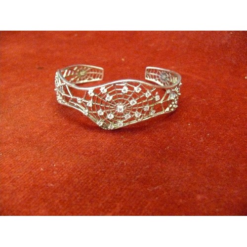 31H - A SILVER SPIDERS WEB BRACELET SPARKLING WHITE STONES