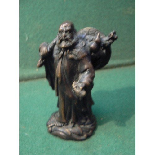 7 - A well cast 20th Century bronze figure of the Buddhist monk Bodhidharma -10cm