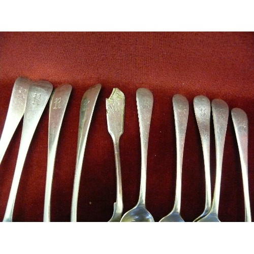 31 - LARGE IMPRESSIVE COLLECTION OF SOLID SILVER CUTLERY BY JOHN ROUND & SONS Ltd SHEFFIELD 1901 - SOME B... 