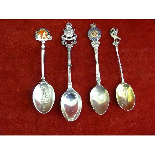 44A - 4 vintage spoons including : Indian silver 