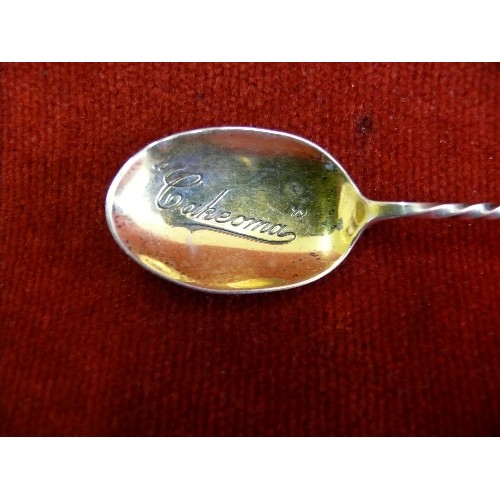 44A - 4 vintage spoons including : Indian silver 