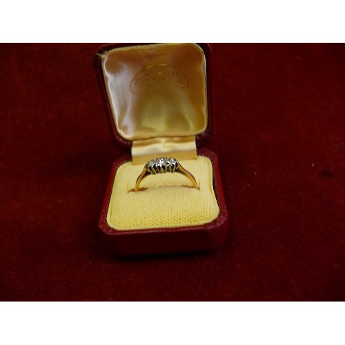 16 - A beautiful 18ct gold trilogy ring,