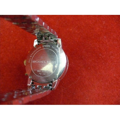 Michael kors hotsell 5057 watch sale